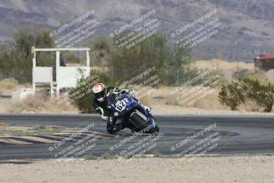 media/Nov-01-2025-CVMA (Sat) [[fc0f7531b8]]/Race 7-Formula Twins-Formula 40 UL/